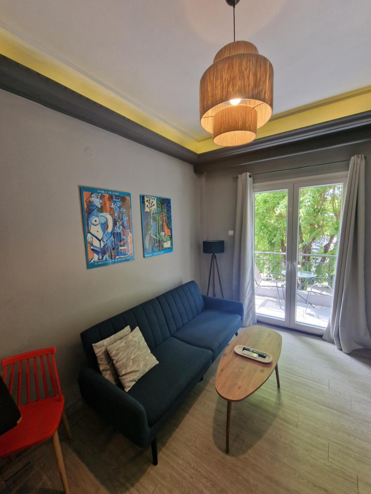 Closer "Egnatia Apartment 1" Thessaloniki Exterior photo