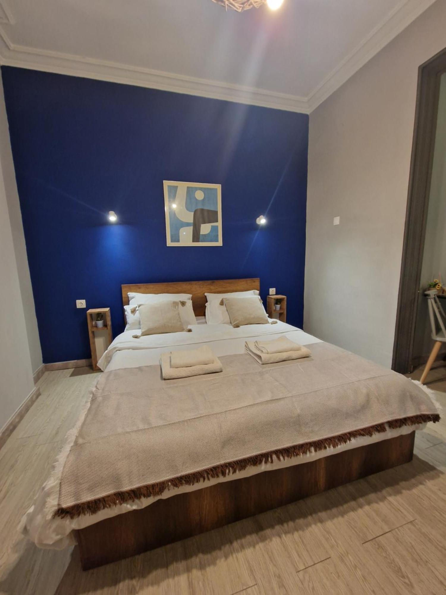 Closer "Egnatia Apartment 1" Thessaloniki Exterior photo